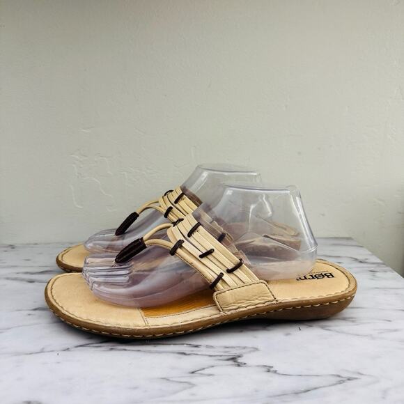 Born Strappy Beige Thing Sandals Women’s Size 11 - Picture 1 of 9